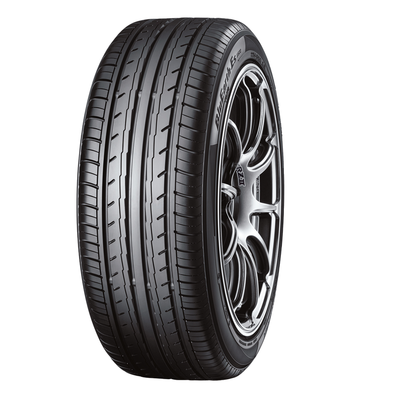 Yokohama 195/65R15 | ES