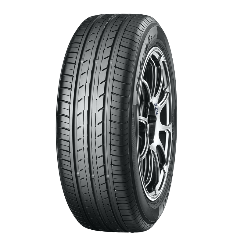 Yokohama 225/55R17 101W | BluEarth ES32i
